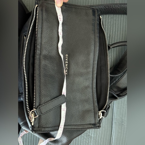 Givenchy pandora leather backpack - Picture 6 of 8